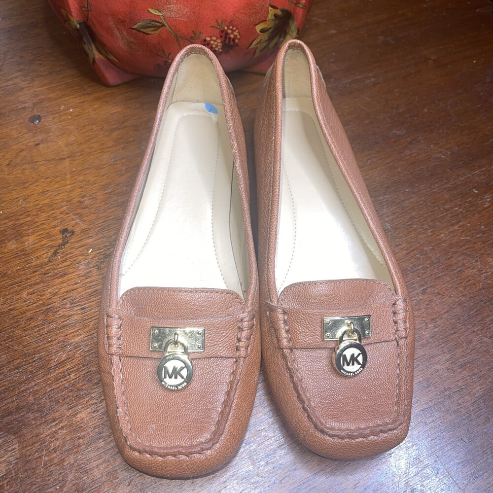 Michael Kors Hamilton Leather Loafer Cognac Gold MK Logo Padlock Womens 7.5